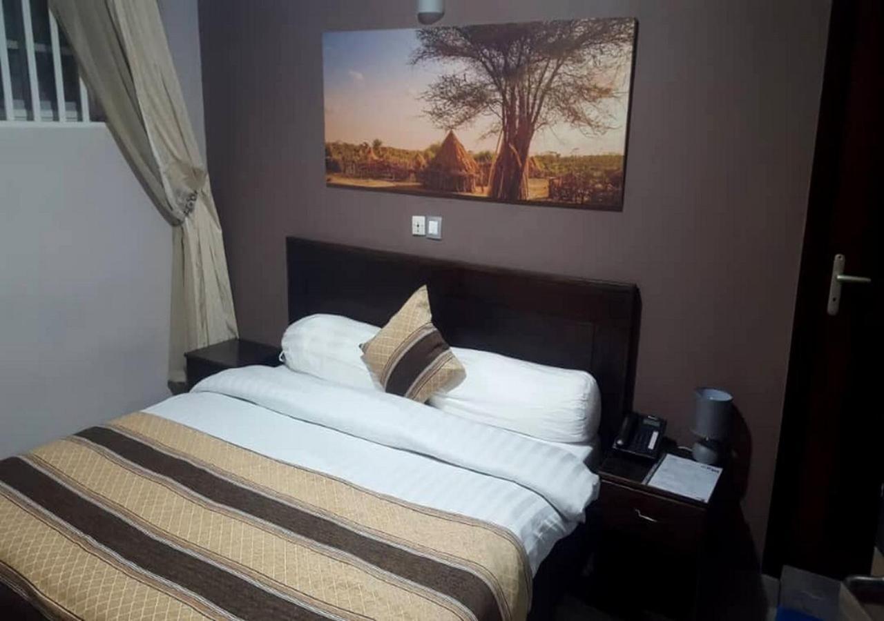Benin City Center Hotel Cotonou Kültér fotó