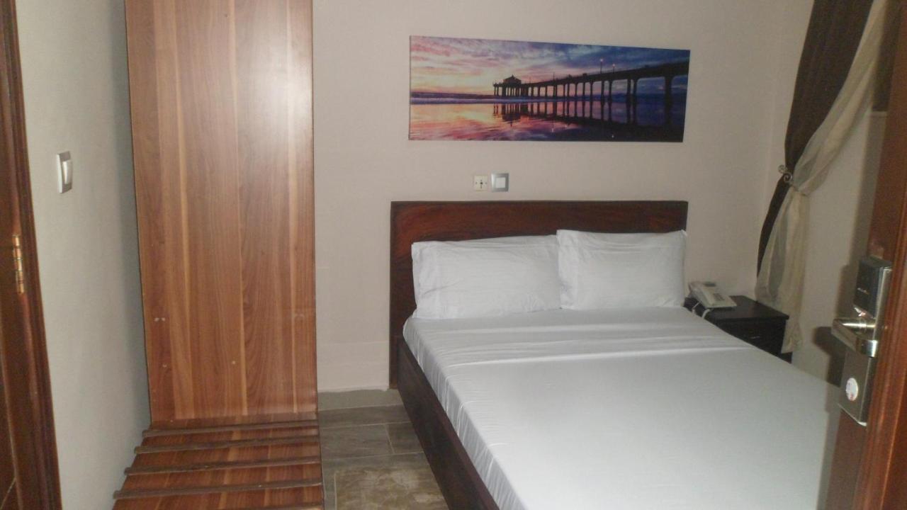 Benin City Center Hotel Cotonou Kültér fotó