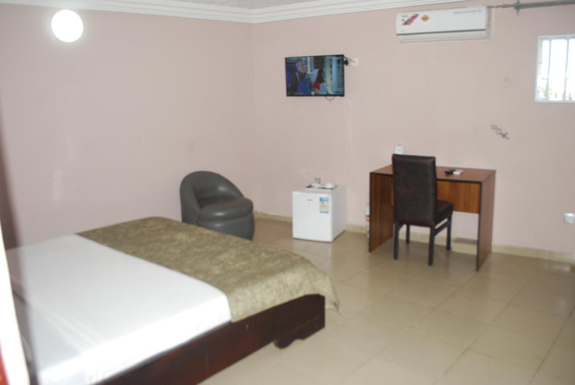 Benin City Center Hotel Cotonou Kültér fotó