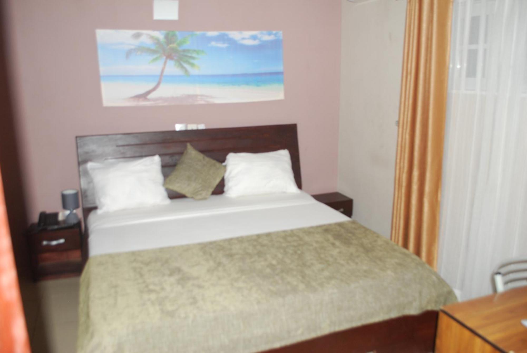 Benin City Center Hotel Cotonou Kültér fotó