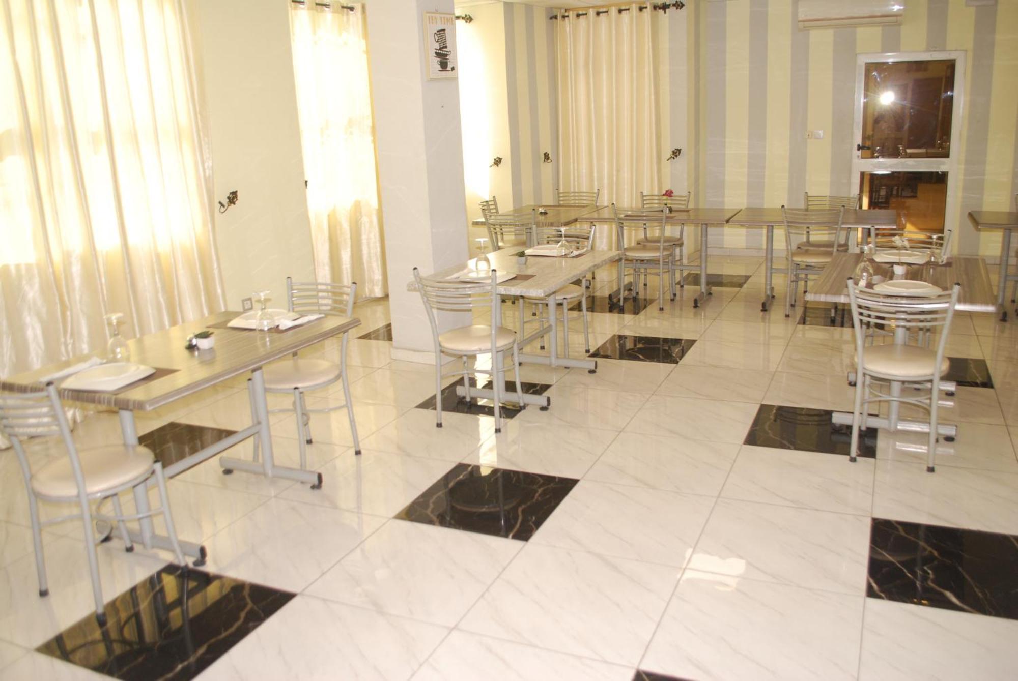 Benin City Center Hotel Cotonou Kültér fotó