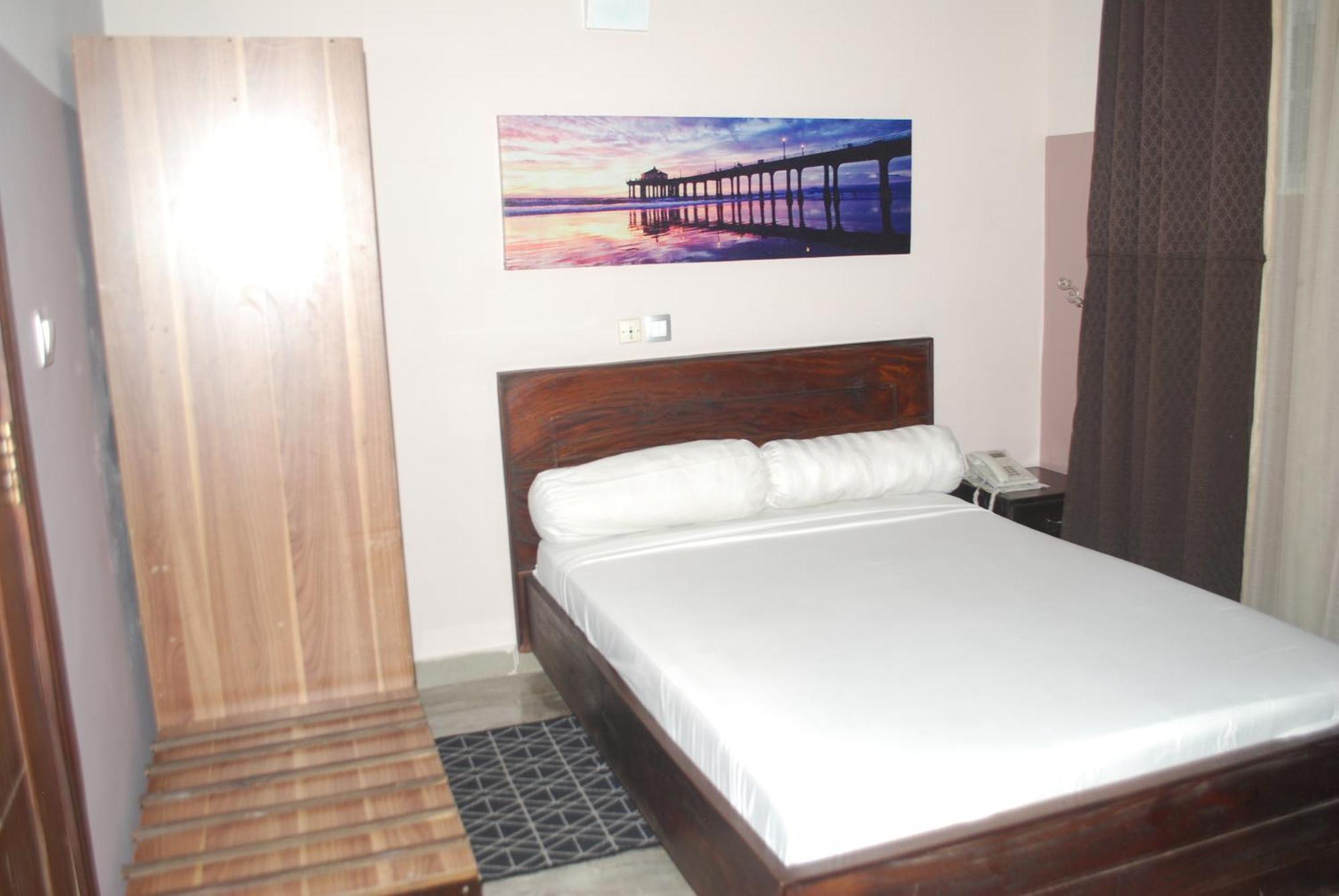 Benin City Center Hotel Cotonou Kültér fotó